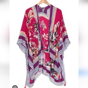 Vince Camuto Multicolor Patterned Fabric